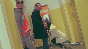 Arwen Gold in double anal threesome SZ1200 small screenshot