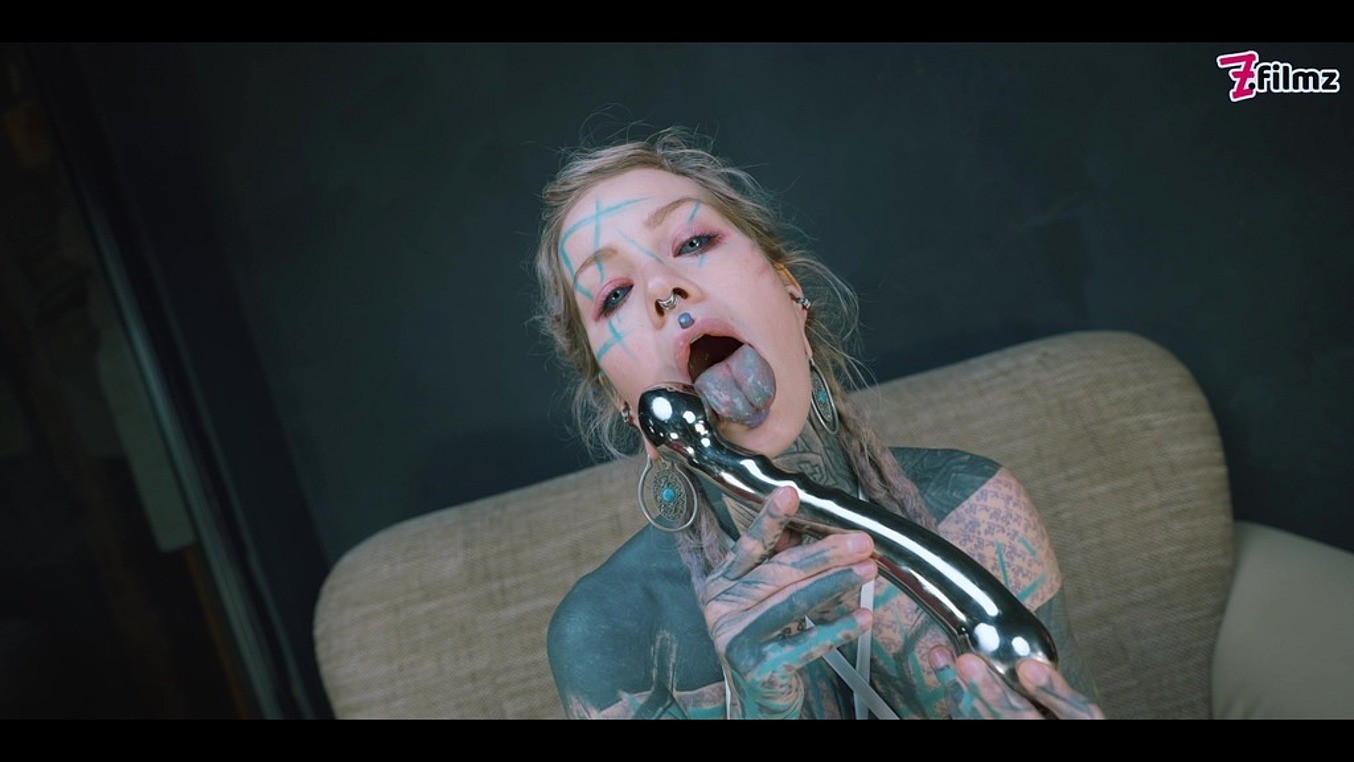 Download LegalPorno - Z Filmz Studio - Tattooed teen ASS to MOUTH overload with METAL toy - PROLAPSE, gape, ANAL, ATM - split tounge, goth, punk, alt porn - ZF015