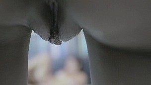 Changing couples at the motel small screenshot