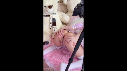 Backstage Pink Girl Lesbian Asspussy Fisting small screenshot