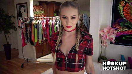 Sex-crazed Naomi Swann Begs to Get Fucked By Bryan Gozzling! small screenshot